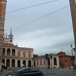 Exclusive 48 * Roma