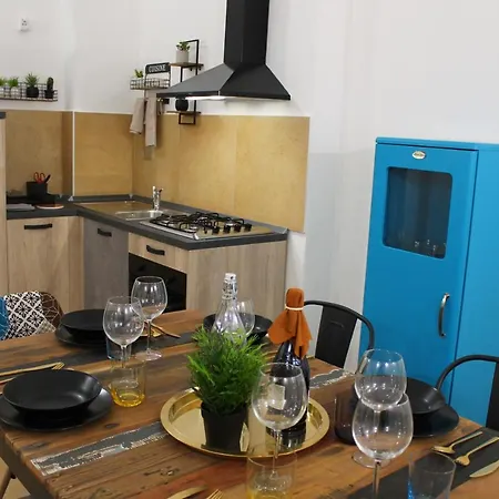 Exclusive 48 アパート ローマ